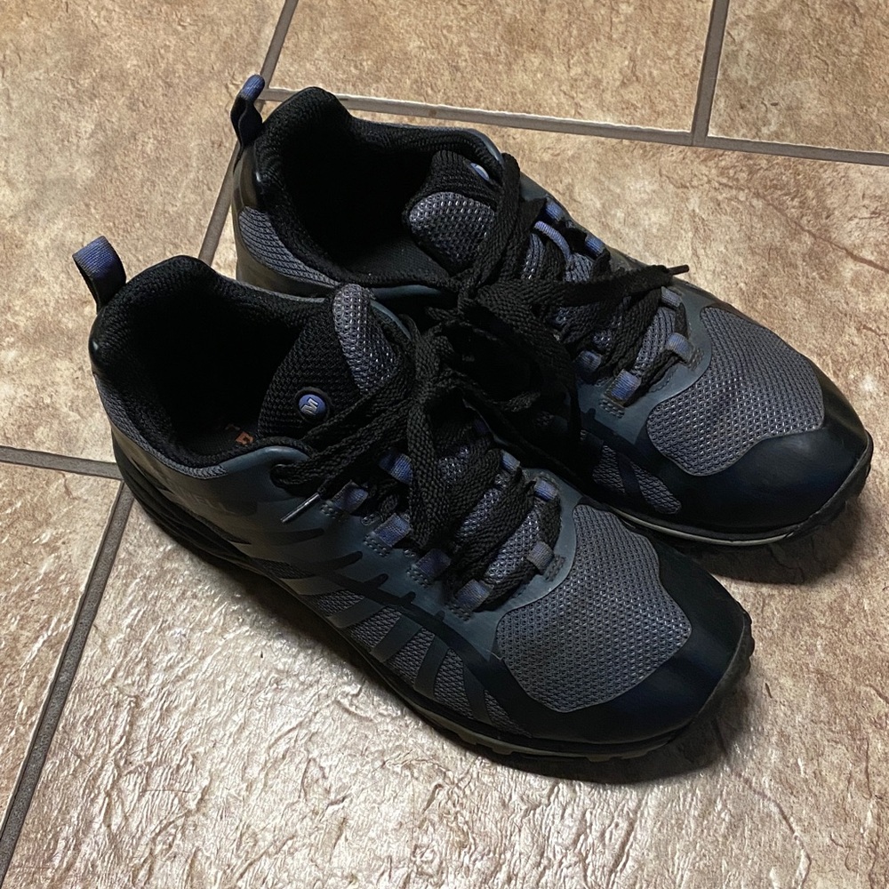 Merrell Women’s Gray & Black Trail Running Shoes 7.5 Athletic Gorpcore